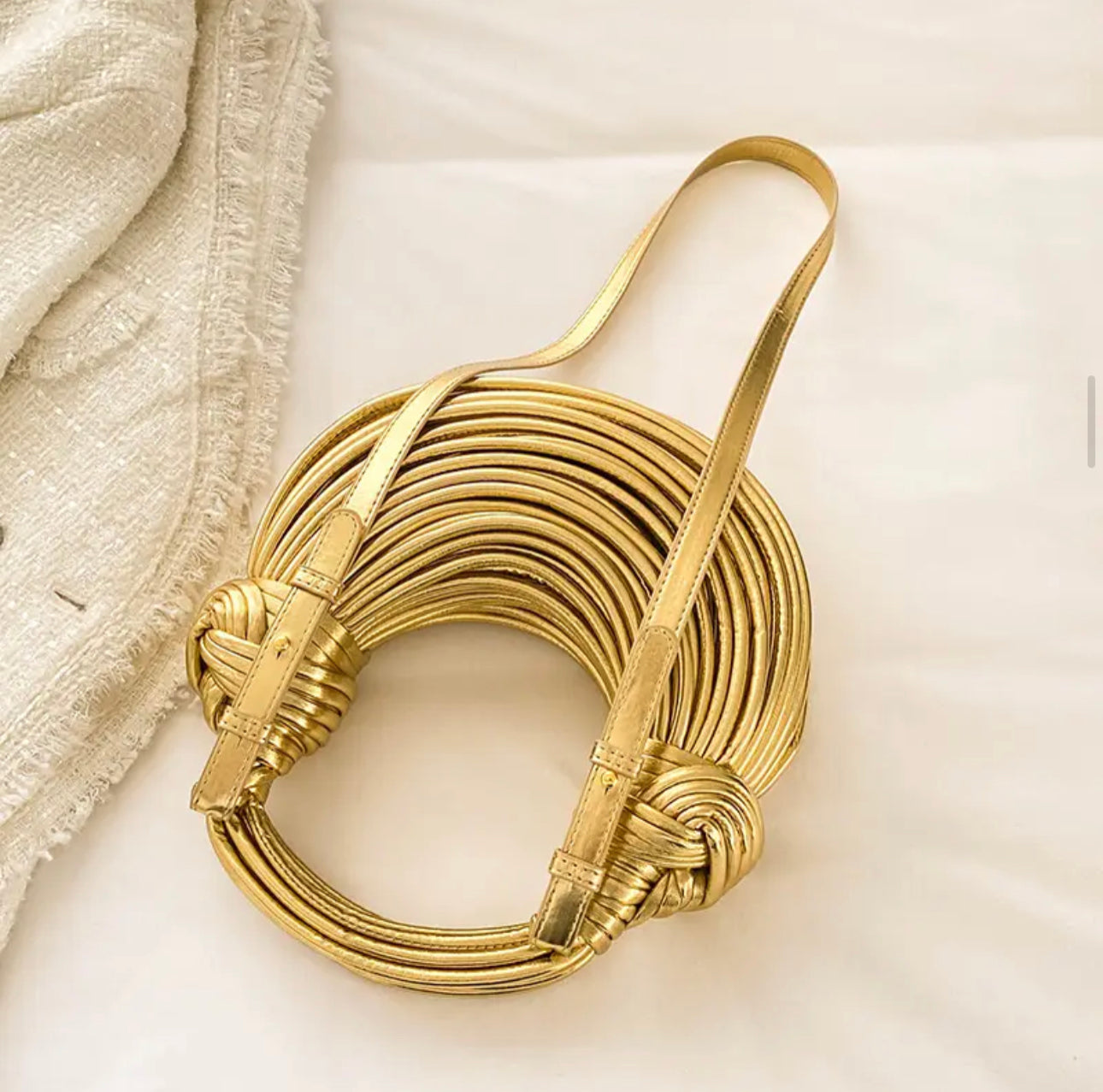 AVIA PURSE