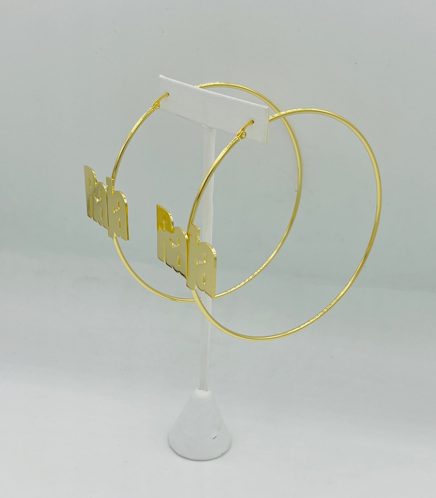 FRONT FACING NAME PLATE HOOPS