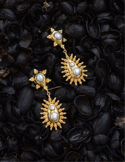 11 AHANA DROP EARRING