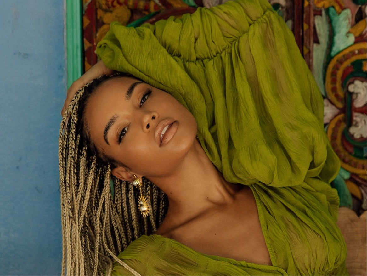 11 AHANA DROP EARRING