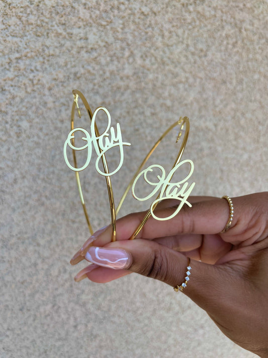 FRONT FACING NAME PLATE HOOPS